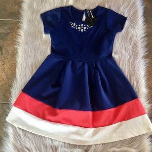 Poof! Size L Girls Brand New